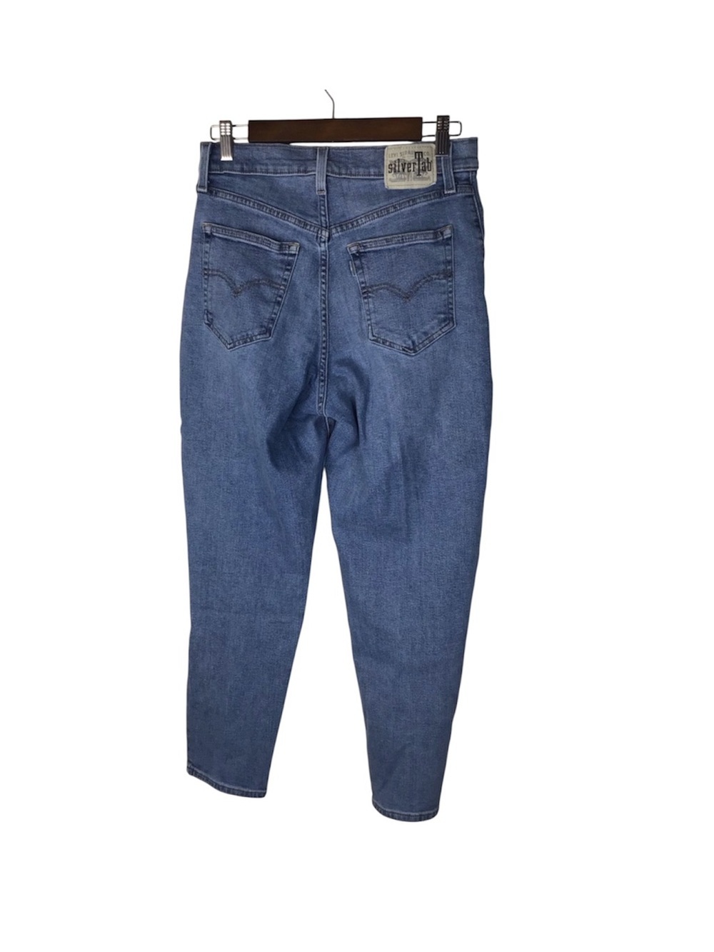 Levi’s Silver Tab High Waisted Mom Jean Size 29.